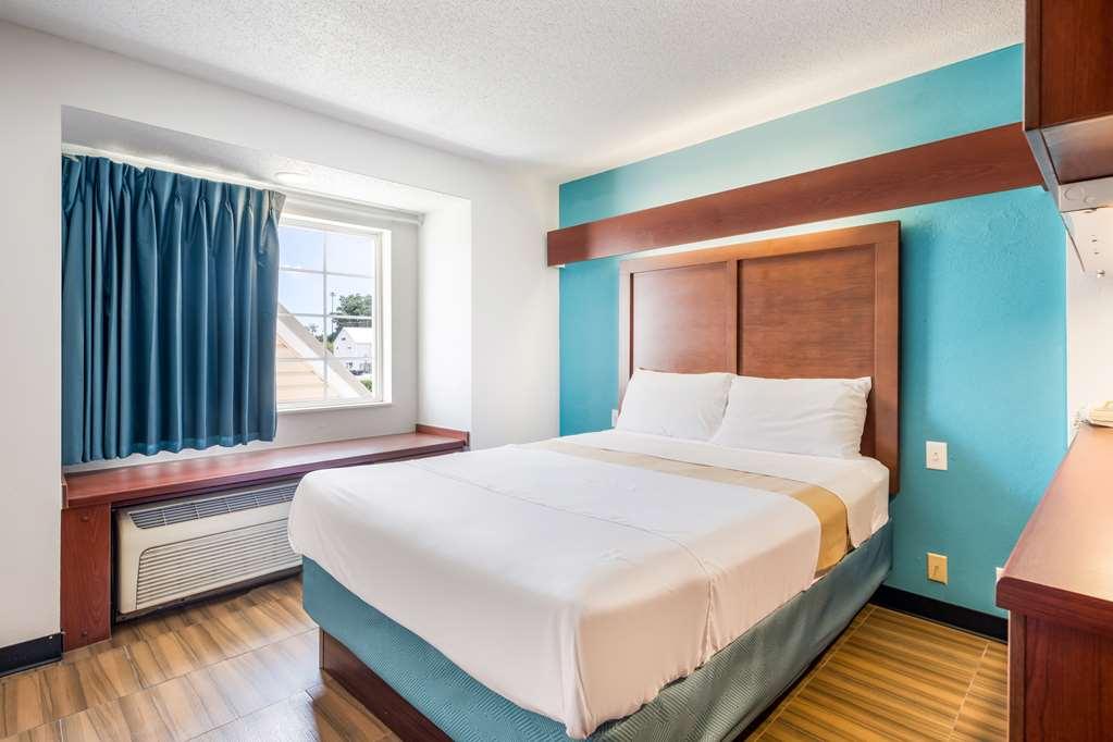 Americas Best Value Inn & Suites Brunswick Kamer foto