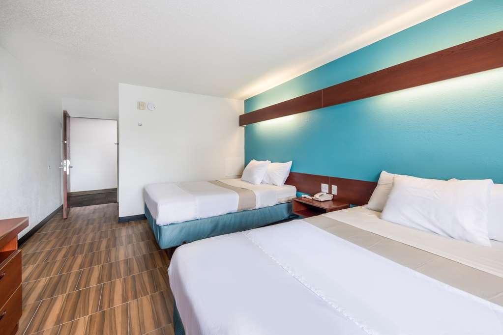 Americas Best Value Inn & Suites Brunswick Kamer foto