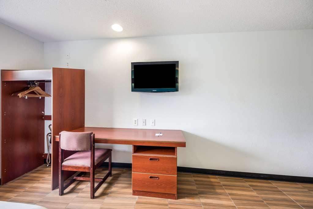 Americas Best Value Inn & Suites Brunswick Kamer foto