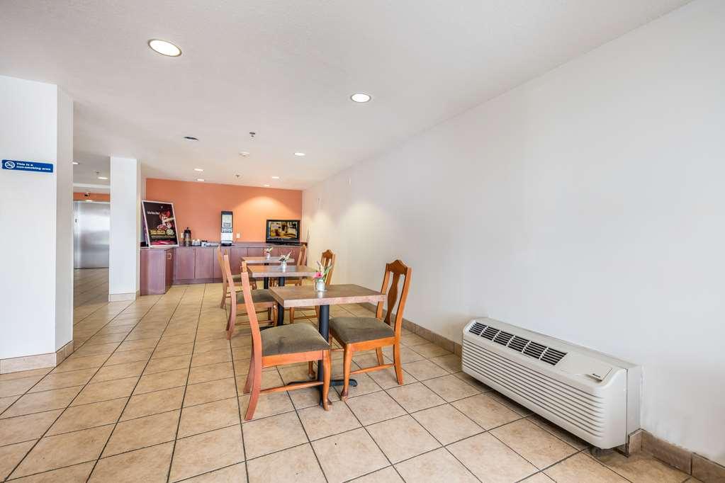 Americas Best Value Inn & Suites Brunswick Interieur foto