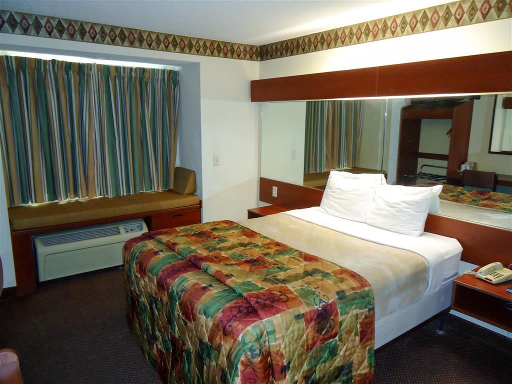 Americas Best Value Inn & Suites Brunswick Kamer foto