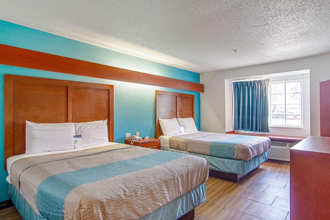 Americas Best Value Inn & Suites Brunswick Buitenkant foto